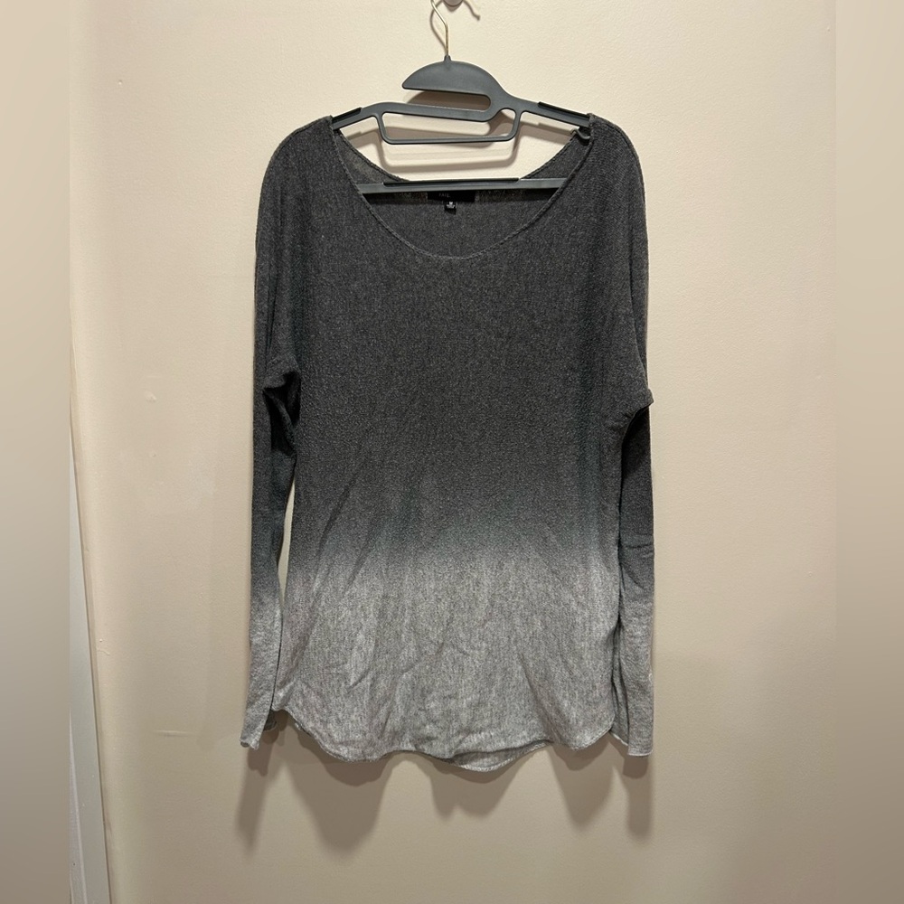Gradient Gray Women's Top